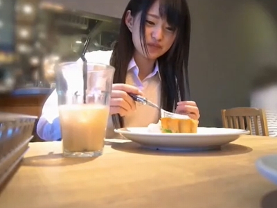 「ぁああ～しゅごいっ！」八重歯が可愛いガチJKナンパ！嫌がる顔に大量射精！